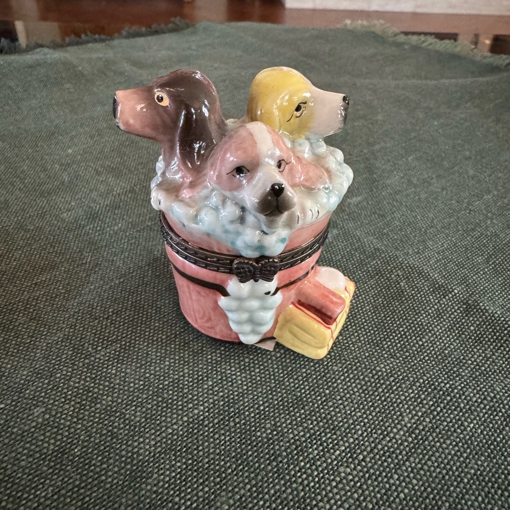 Ceramic Dog Figurine in Bath Trinket Box